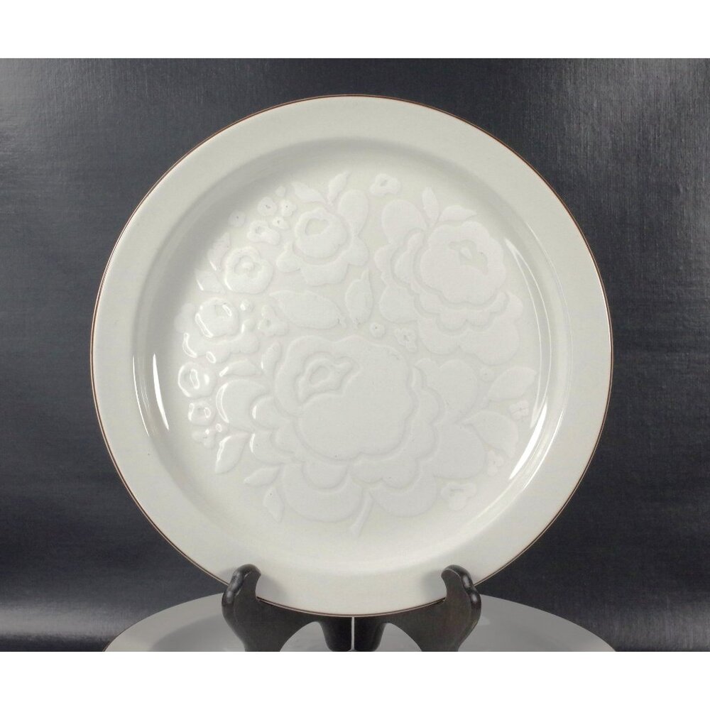 Set of 2 White Floral Midwinter Stonehenge Winter Pattern Dinner Plates 10 1/2"